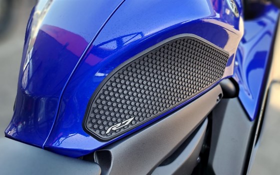 Gebrauchtmotorrad Yamaha R7 - Bild 5