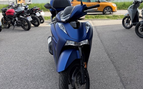 Gebrauchtmotorrad Honda SH125i - Bild 2