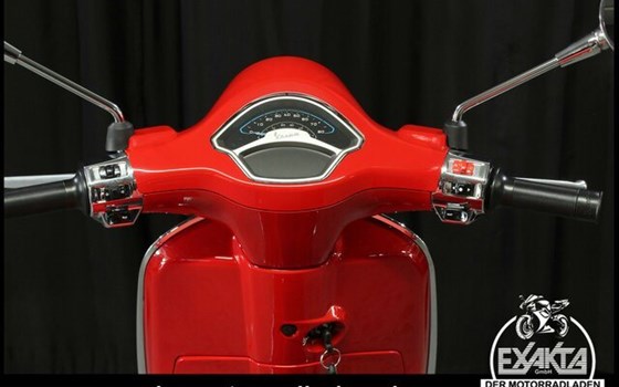 Neufahrzeug Vespa Primavera Elettrica - Bild 11