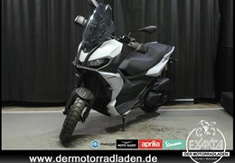 Neumotorrad Aprilia SR GT 400