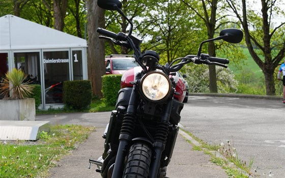 Gebrauchtmotorrad Yamaha XSR700 - Bild 2