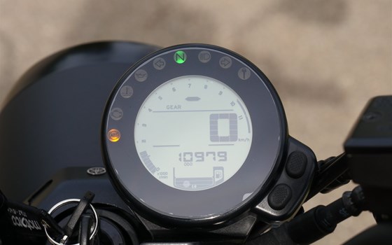 Gebrauchtmotorrad Yamaha XSR700 - Bild 8