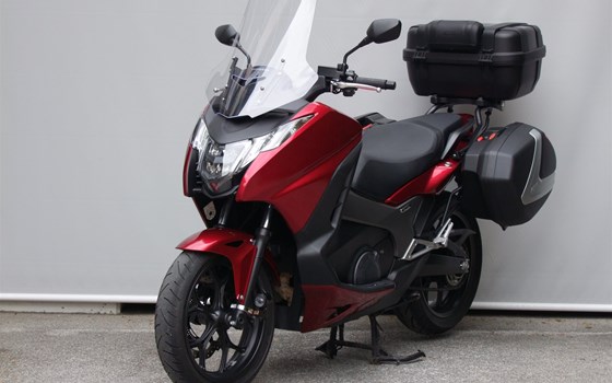 Gebrauchtmotorrad Honda Integra - Bild 1