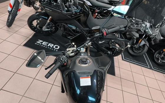 Gebrauchtmotorrad CFMOTO 800NK Sport - Bild 7