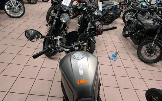 Gebrauchtmotorrad Benelli Leoncino 800 - Bild 7