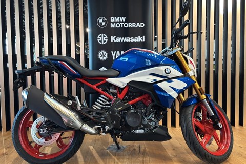 Die 5 besten A2 Naked Bikes bis 5.000 Euro