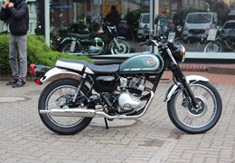 Neumotorrad Kawasaki W230