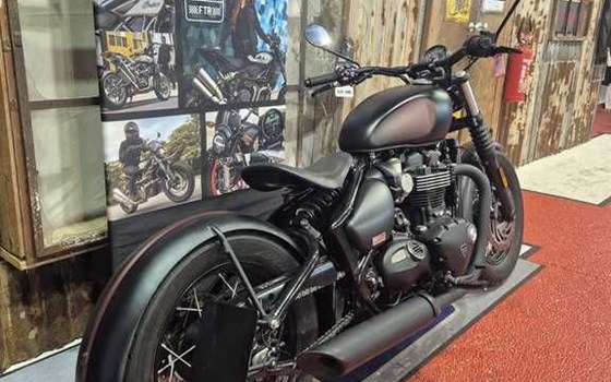 Gebrauchtmotorrad Triumph Bonneville Bobber Black - Bild 9