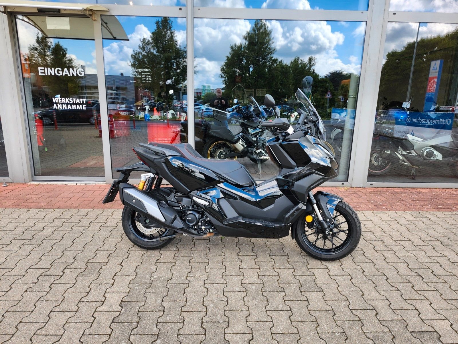 Honda ADV350