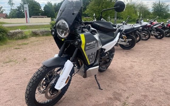 Neufahrzeug Husqvarna Norden 901 - Bild 3