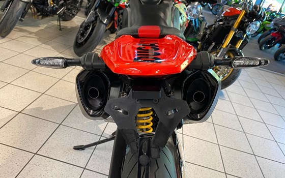 Gebrauchtmotorrad Ducati Hypermotard 698 Mono RVE - Bild 9