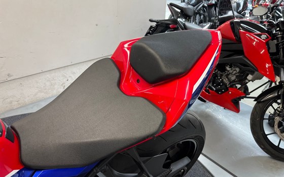 Gebrauchtmotorrad Honda CBR1000RR Fireblade SP - Bild 6