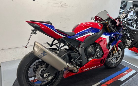 Gebrauchtmotorrad Honda CBR1000RR Fireblade SP - Bild 8