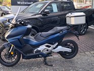 Honda Forza 750