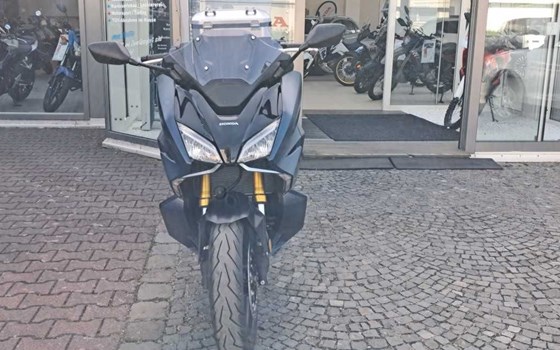 Gebrauchtmotorrad Honda Forza 750 - Bild 5