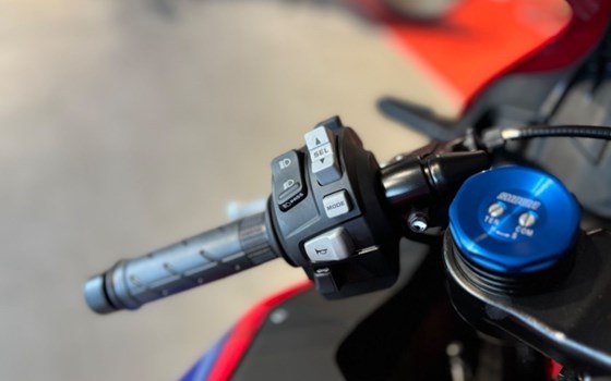 Gebrauchtmotorrad Honda CBR600RR - Bild 10