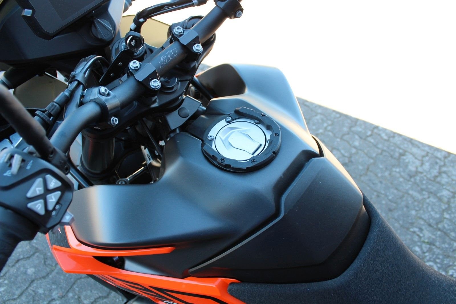 KTM 890 Adventure R