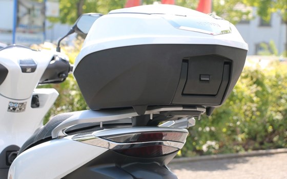 Gebrauchtmotorrad Honda SH150i - Bild 8