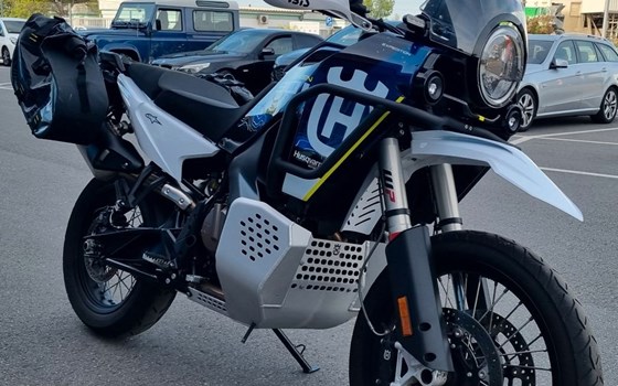 Gebrauchtmotorrad Husqvarna Norden 901 Expedition - Bild 4