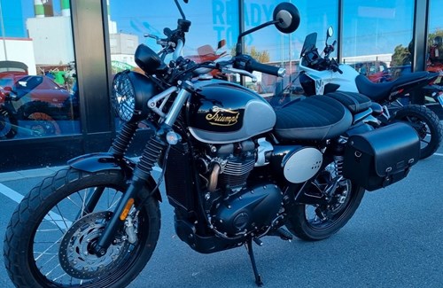 Gebrauchtmotorrad Triumph Scrambler 900 Icon Edition