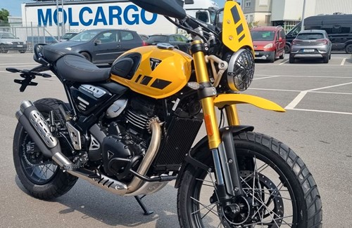 Neumotorrad Triumph Scrambler 400 XC