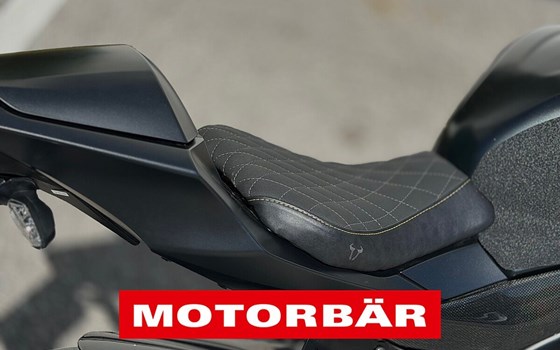 Gebrauchtmotorrad Suzuki GSX-R 1000 R - Bild 14