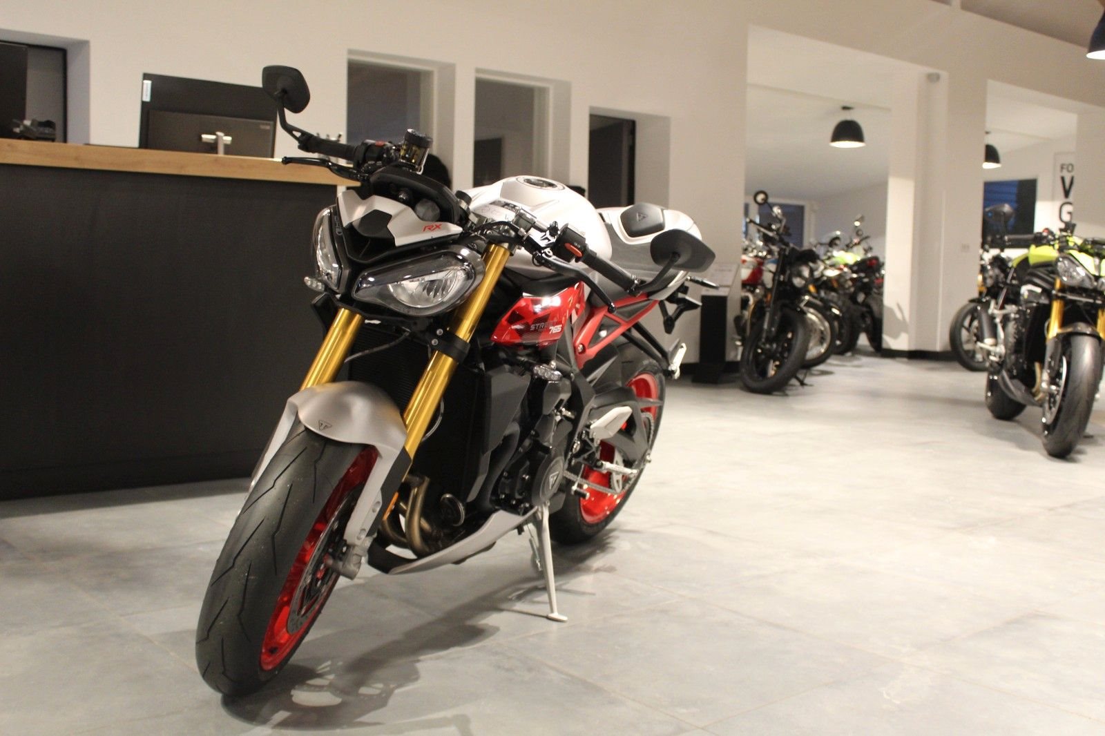 Triumph Street Triple RX