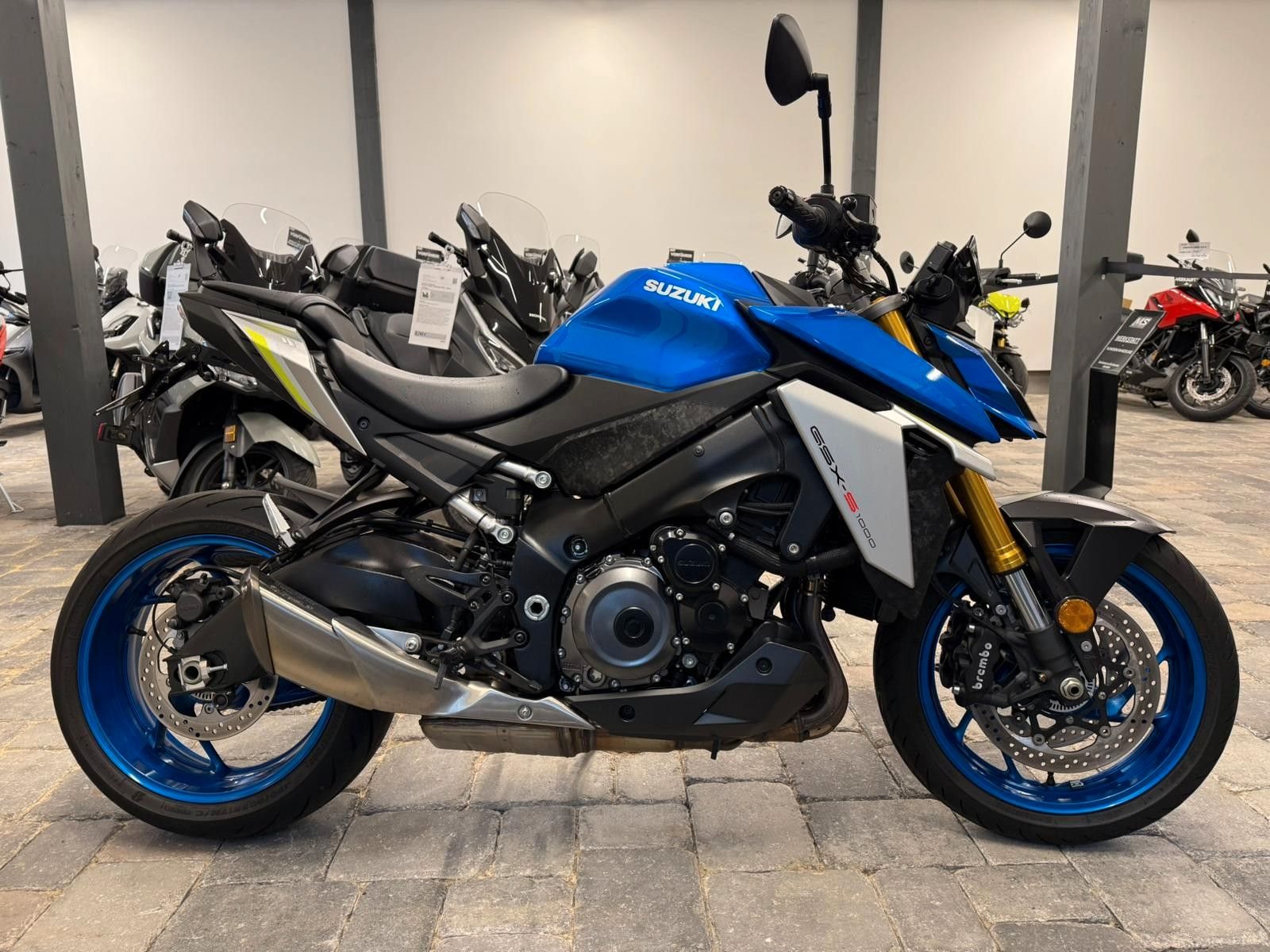 Suzuki GSX-S1000
