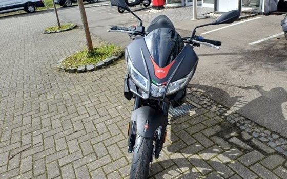 Neufahrzeug Aprilia Tuono 125 - Bild 9