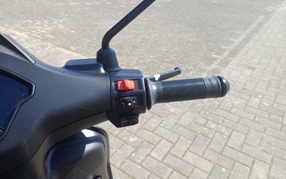 Neufahrzeug Vespa Sprint 50 2T - Bild 13