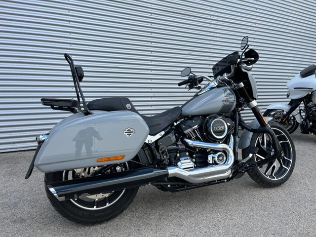 Harley-Davidson Softail Sport Glide FLSB (grau) - Bild 7