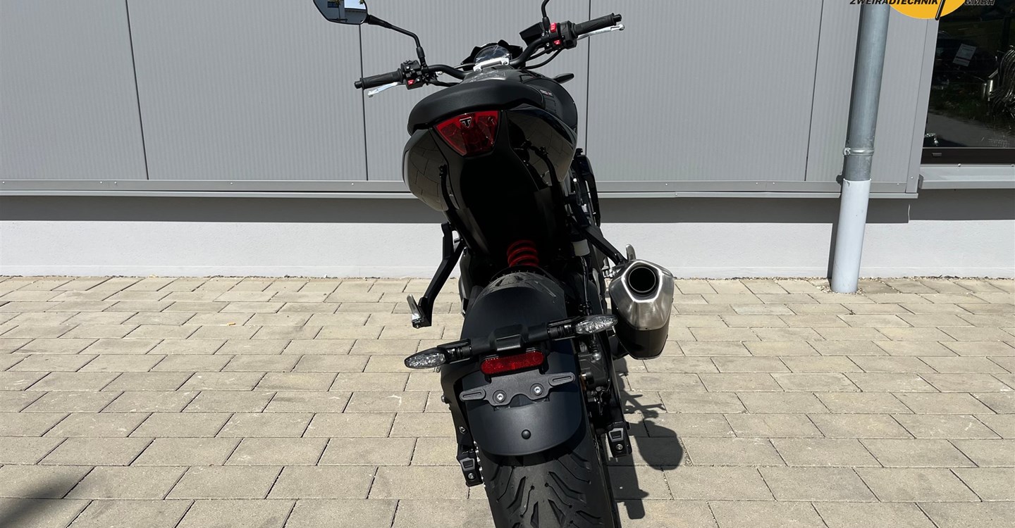 Angebot Triumph Trident 800