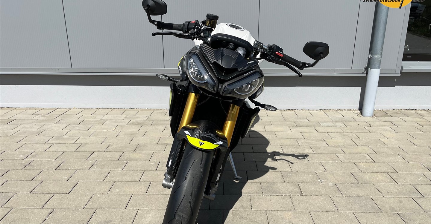 Angebot Triumph Street Triple 765 Moto2 Edition