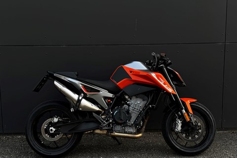 Top 5 Mittelklasse Naked Bikes