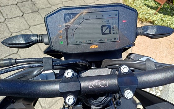 Gebrauchtmotorrad KTM 790 Duke - Bild 3