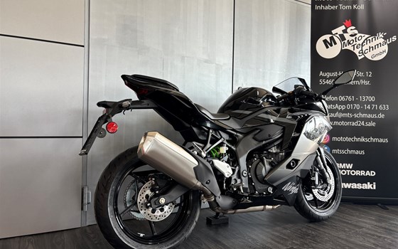 Neufahrzeug Kawasaki Ninja ZX-4RR - Bild 6