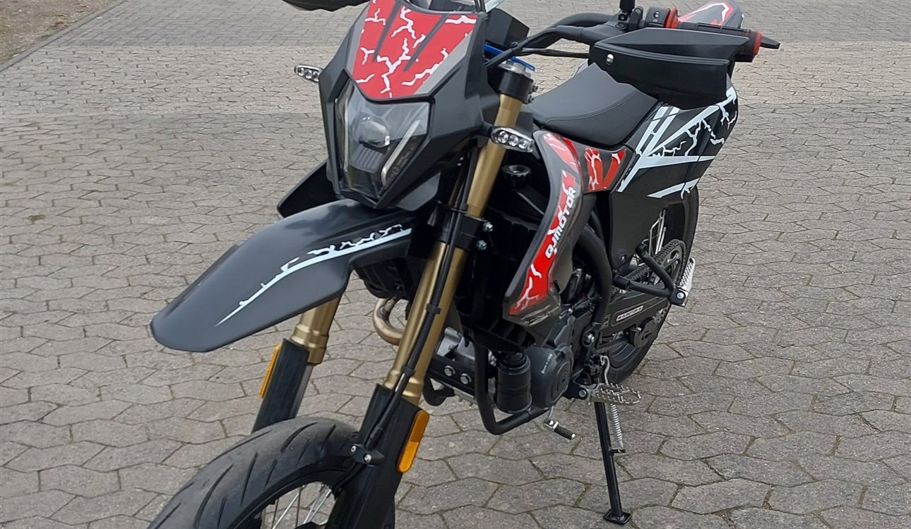 Angebot QJ Motor COV 125 SM