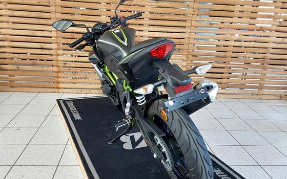 Gebrauchtmotorrad Kawasaki Z125 - Bild 6