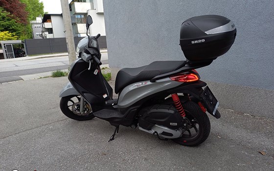 Gebrauchtmotorrad Piaggio Medley S 125 ie IGET - Bild 2