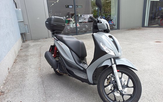 Gebrauchtmotorrad Piaggio Medley S 125 ie IGET - Bild 3