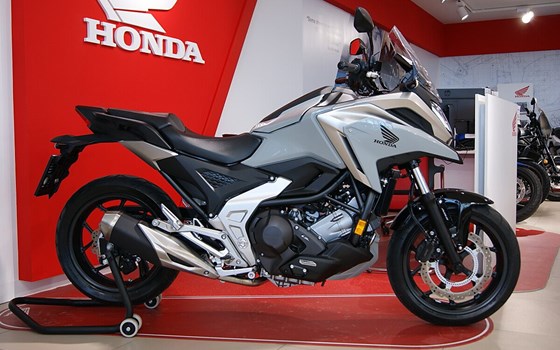 Gebrauchtmotorrad Honda NC750X DCT - Bild 2