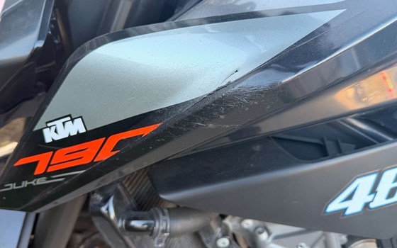 Gebrauchtmotorrad KTM 790 Duke - Bild 9