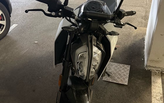 Gebrauchtmotorrad KTM 390 Duke - Bild 1