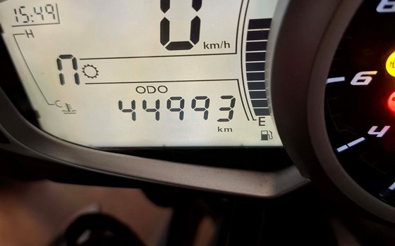 Motorrad Occasion Triumph Street Triple - Bild 5