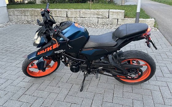 Motorrad Occasion KTM 125 Duke - Bild 1