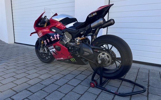 Gebrauchtmotorrad Ducati Panigale V4 R - Bild 4