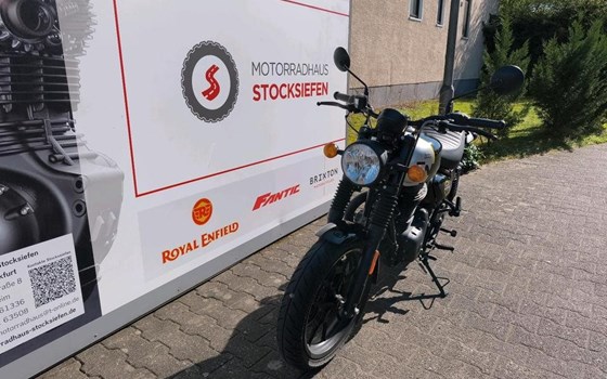 Gebrauchtmotorrad Royal Enfield HNTR 350 - Bild 3