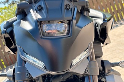 Yamaha MT-09 Y-AMT 35kW