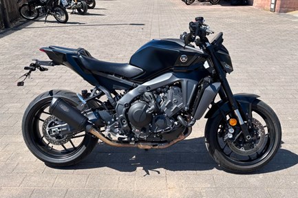 Yamaha MT-09 Y-AMT 35kW