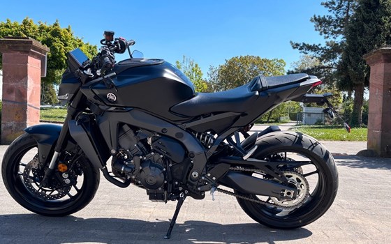 Gebrauchtmotorrad Yamaha MT-09 Y-AMT 35kW - Bild 6